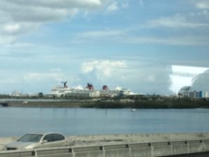 Wdw Dcl旅行記 07 待ちに待ったクルーズへ Wdwからポートカナベラルまでの移動について 陸海空トラベラー