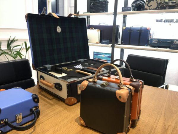 グローブトロッターロンドン本店のビスポークラウンジ