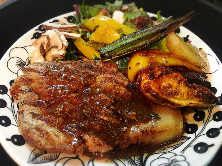 アズーリ神楽坂の豚肉